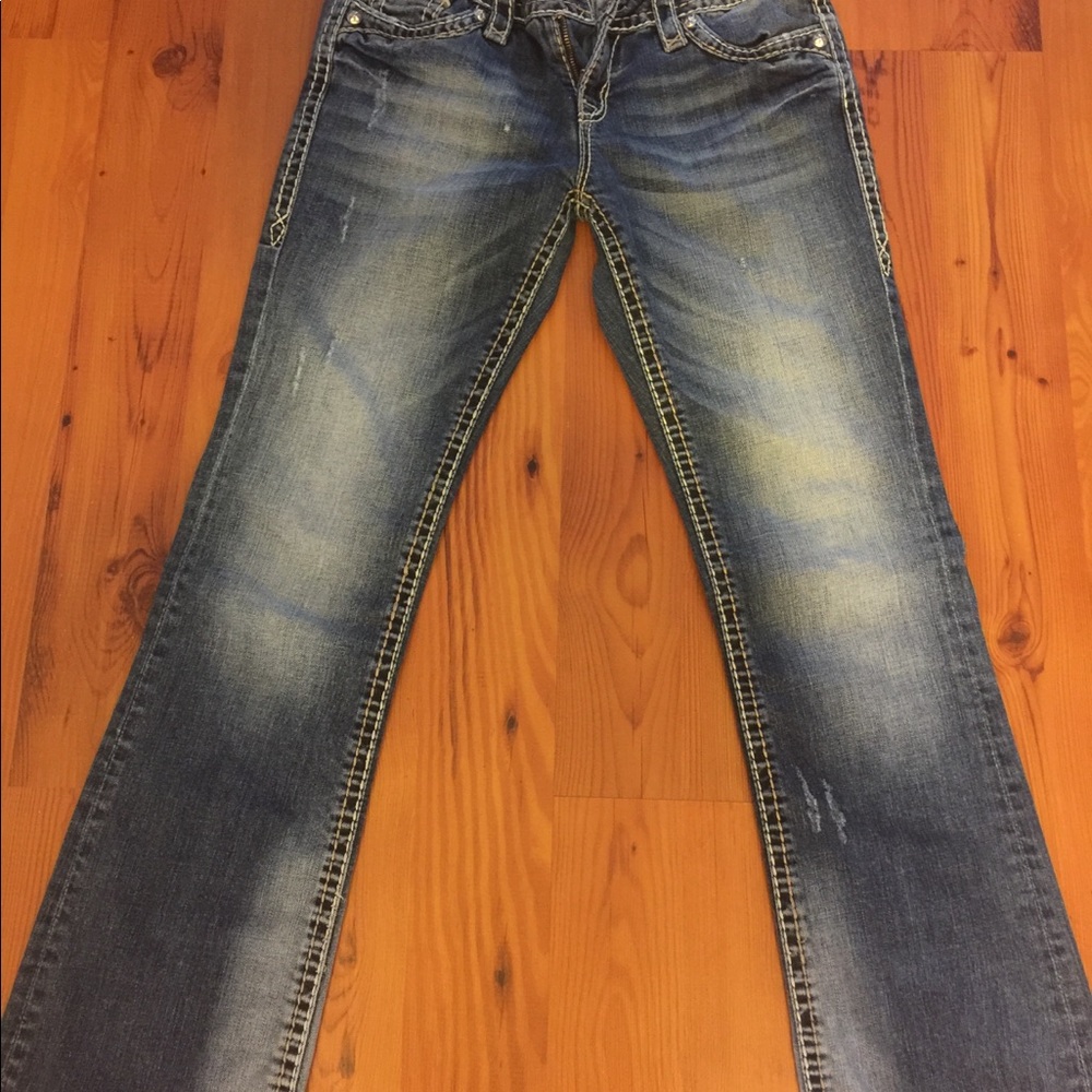 Great condition rock revival jeans